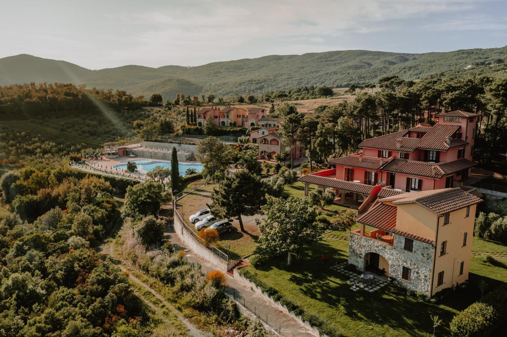 Borgo San Pecoraio Resort Riparbella Εξωτερικό φωτογραφία